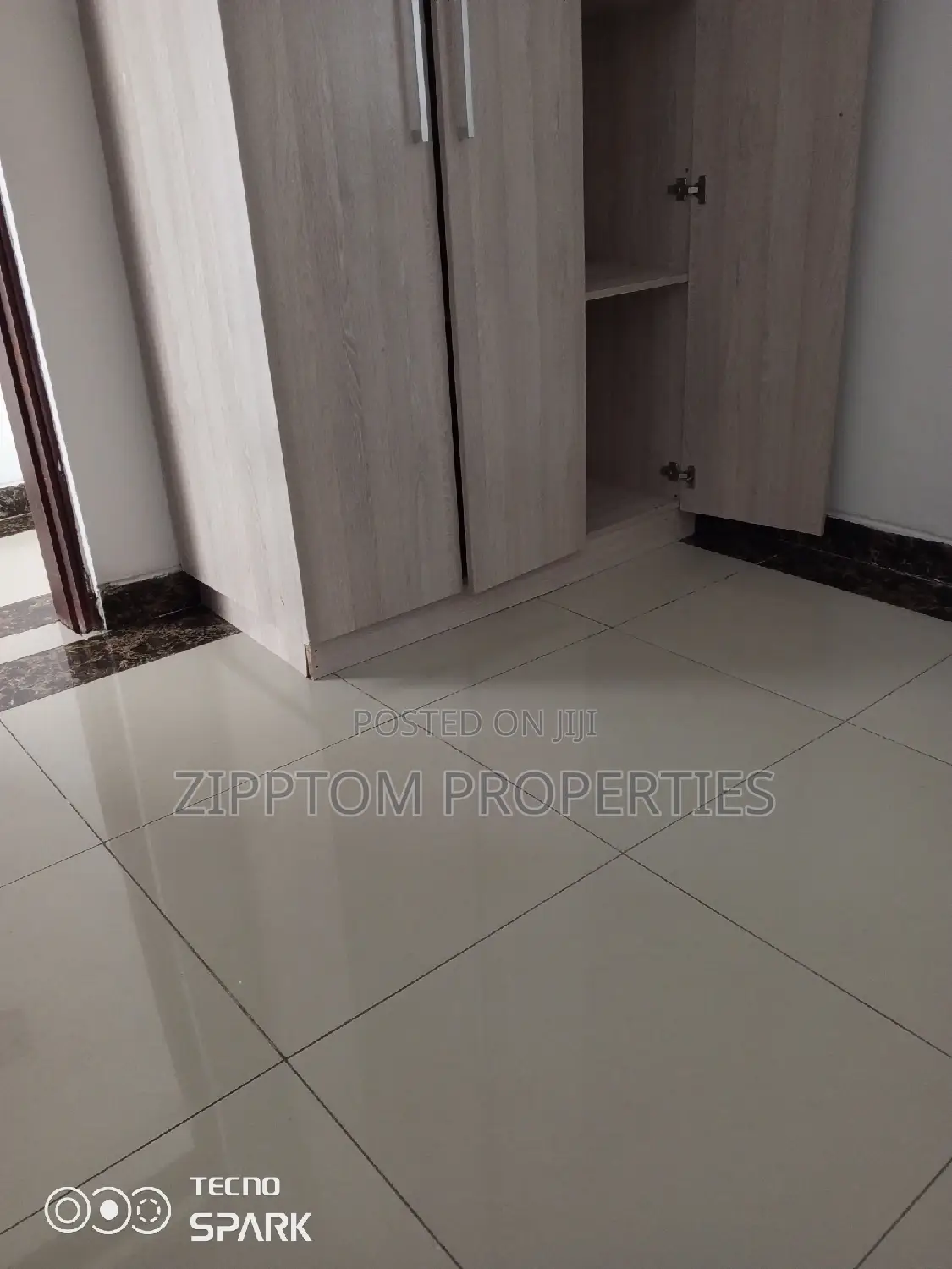 3bdrm Apartment in Madaraka for rent