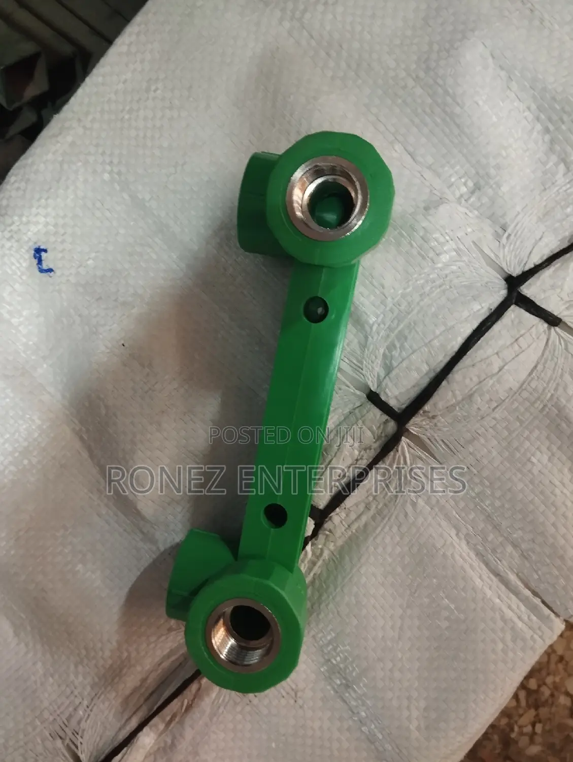 Double Adaptor Elbow