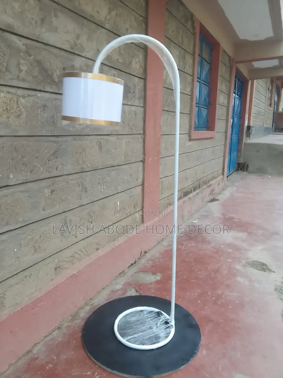 Curved Bent Floor Lamp 1.5 Metres