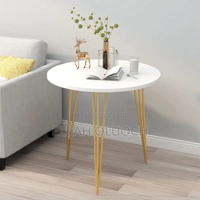 *High-End Luxurious and Simple Side Table