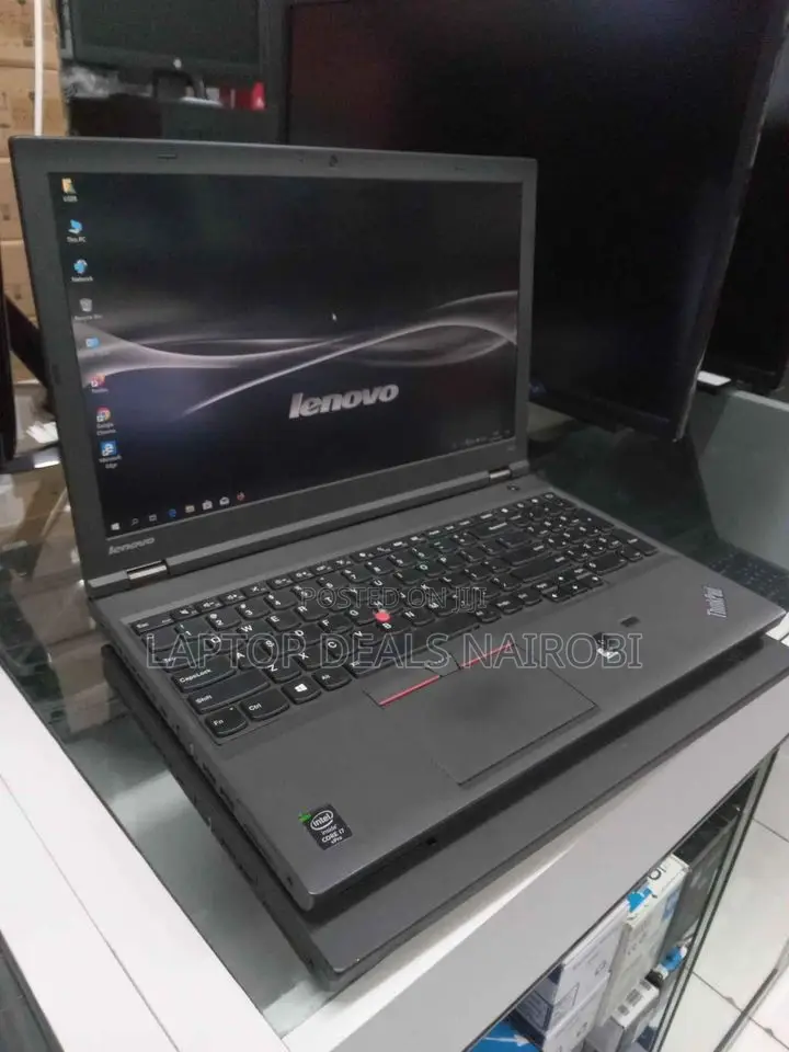 Laptop Lenovo ThinkPad W541 8GB Intel Core I5 SSD 256GB