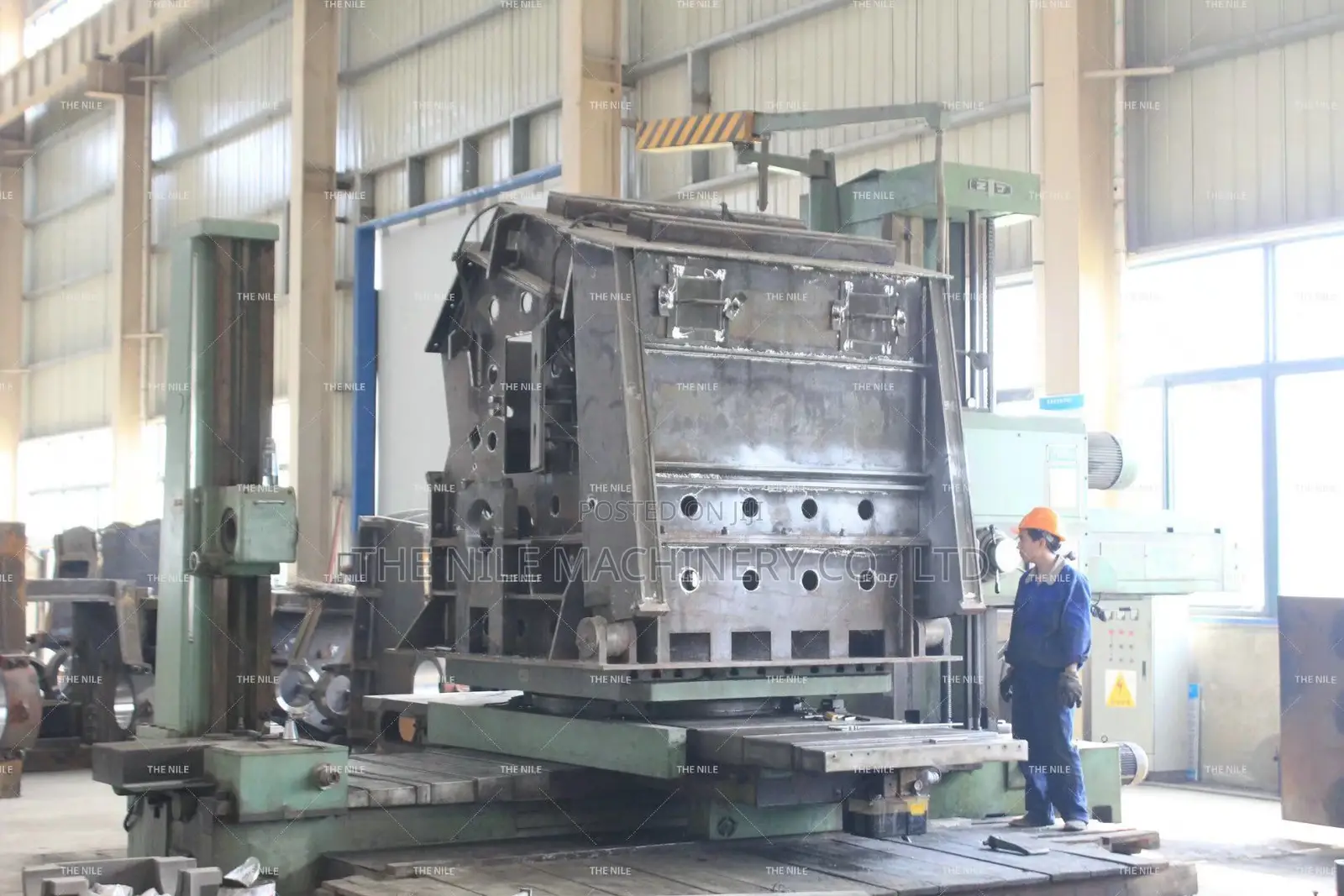 Efficiency Stone Gravel Crushing Machine PF Impact Crusher