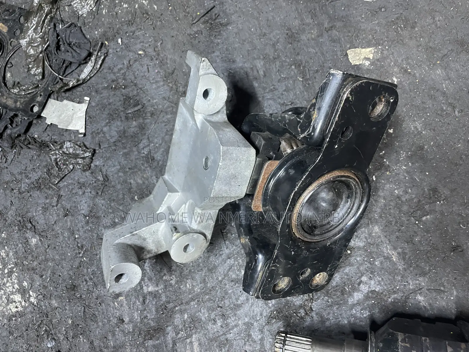 Engine Mounting for Nissan Note