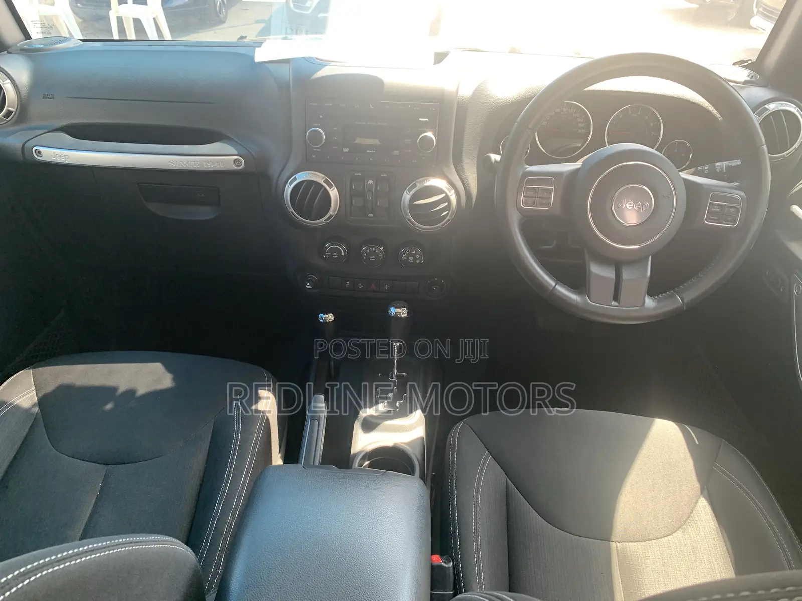 Jeep Wrangler Sahara 4x4 2016 Matt Black