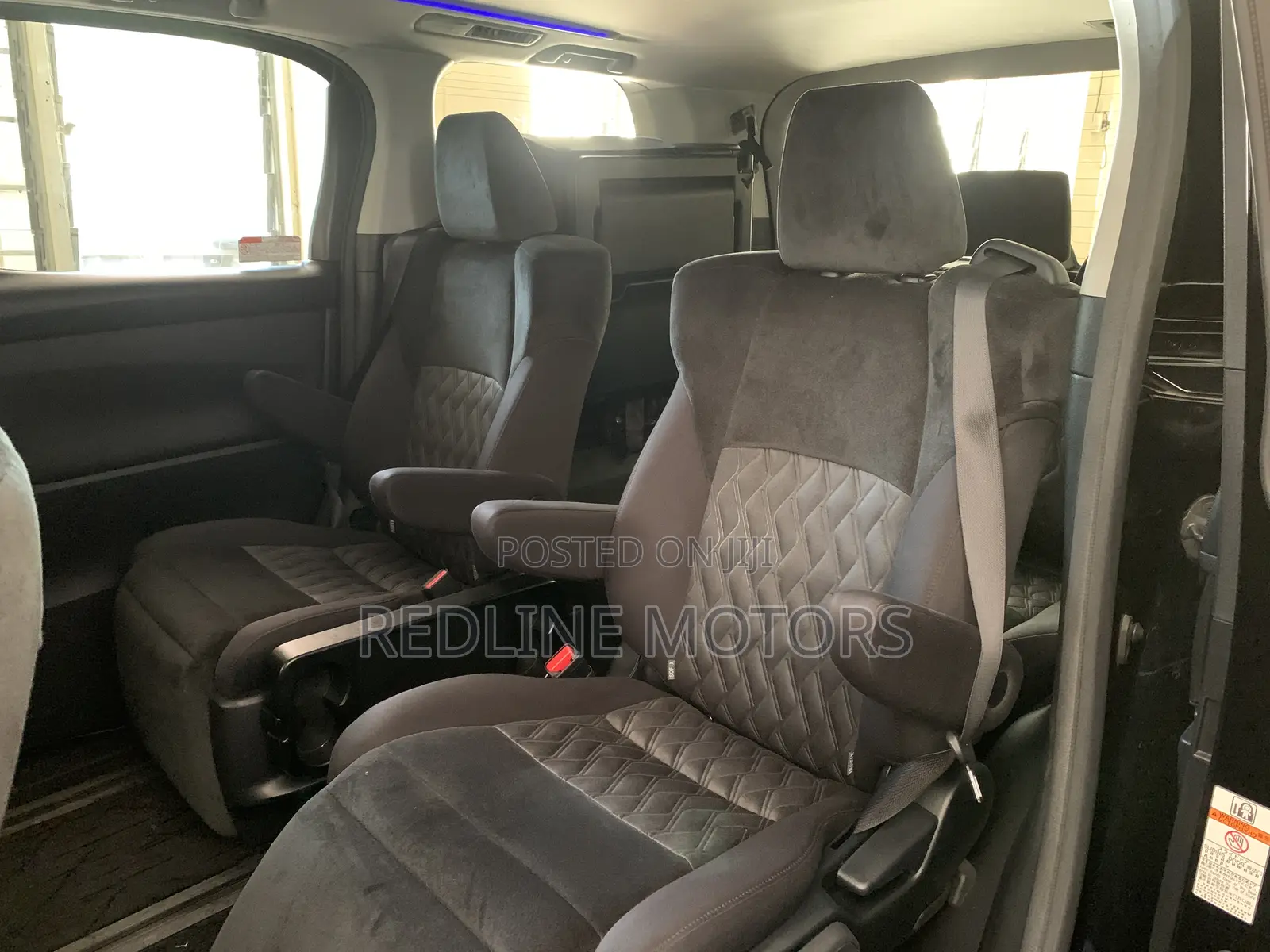 Toyota Alphard 2018 Black