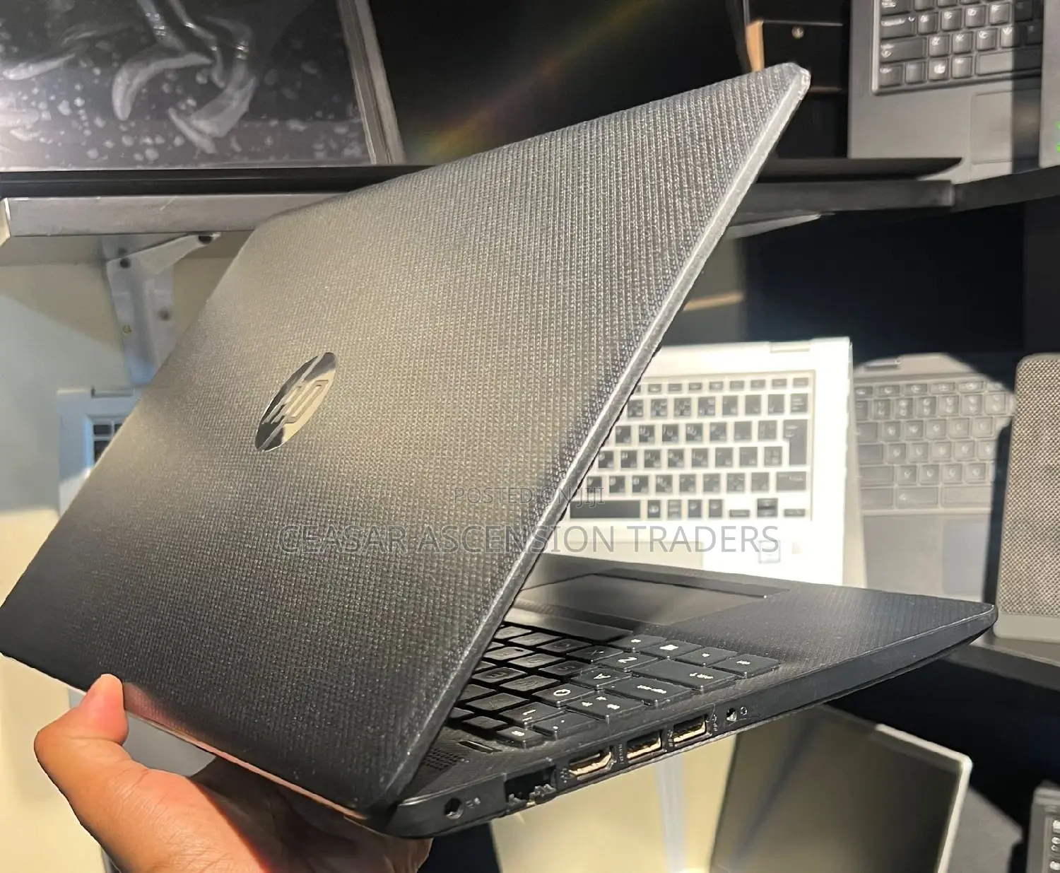 Laptop HP 250 G7 8GB Intel Core I5 HDD 750GB