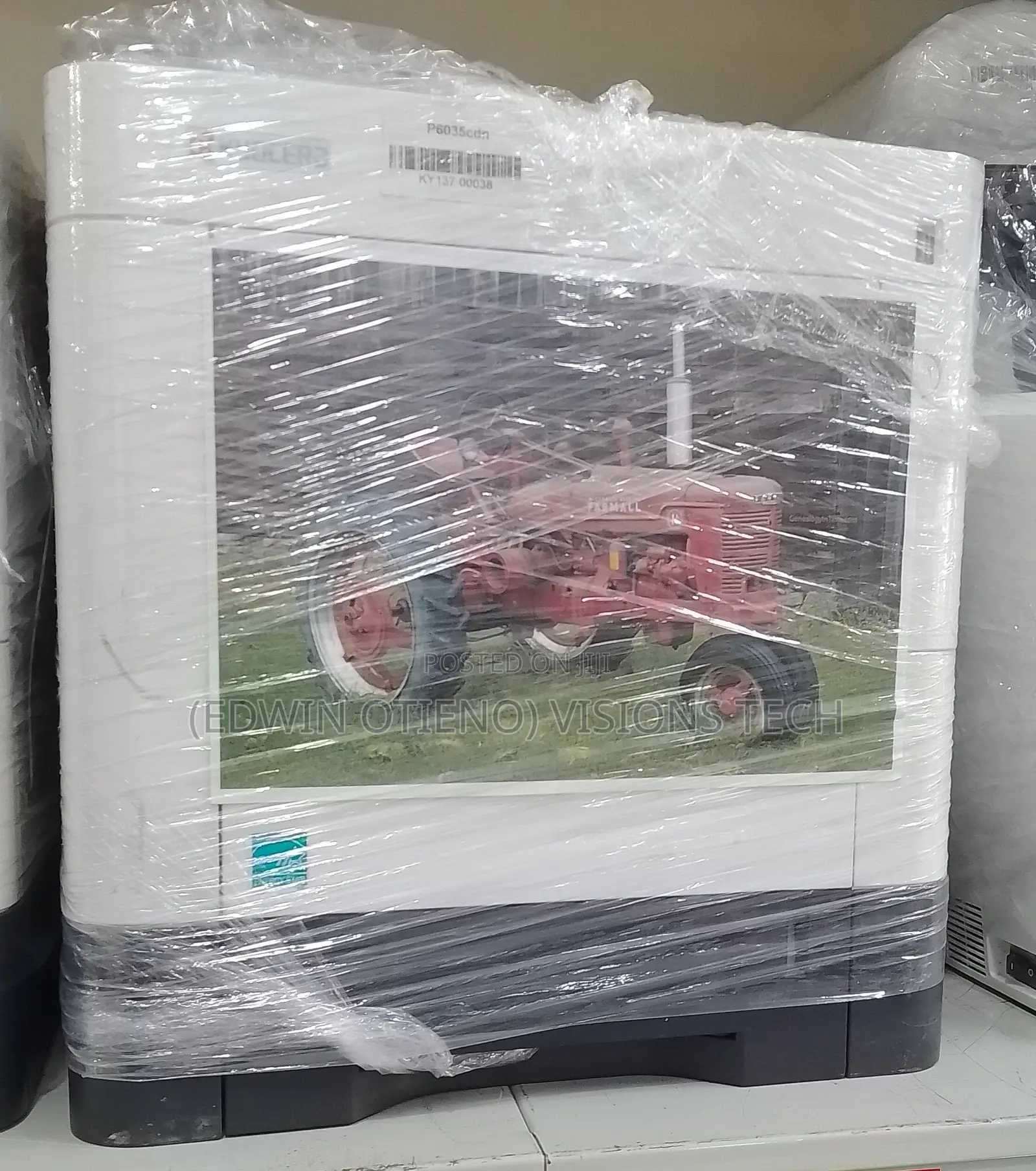 Ecosys P6235 - Printer Only(Colored A4)
