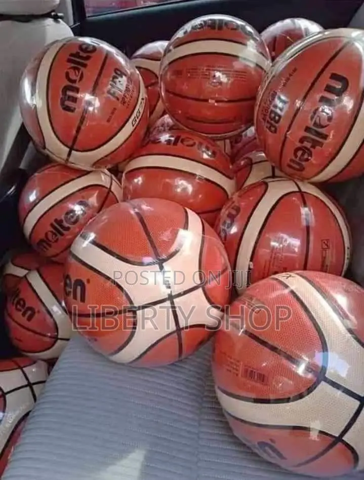 Basketballs Molten Balls