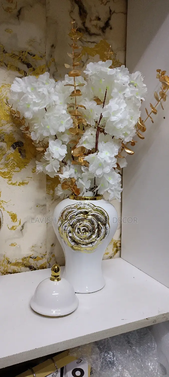 Ceramic Ginger Jar Flower Vase Gold and White