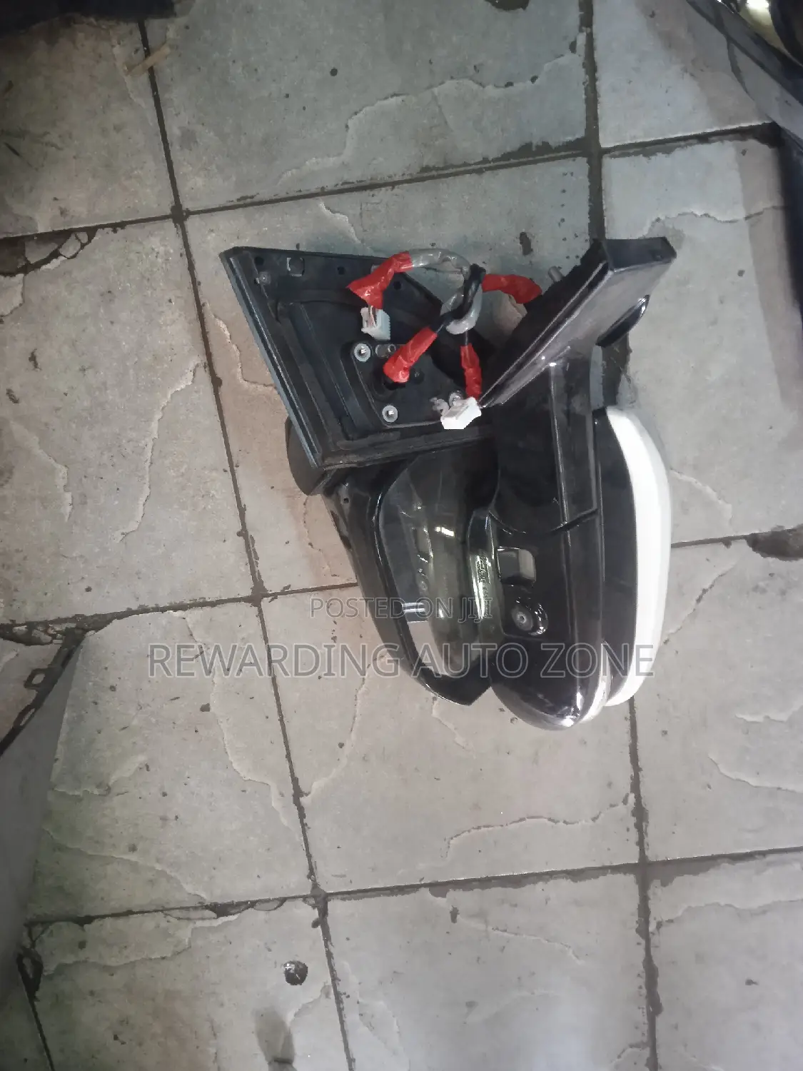 Juke 2015 Side Mirror