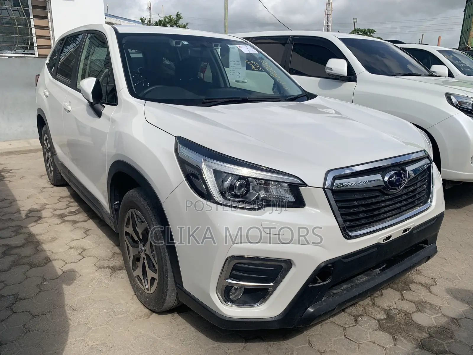 Subaru Forester 2.5i Limited AWD 2018 White
