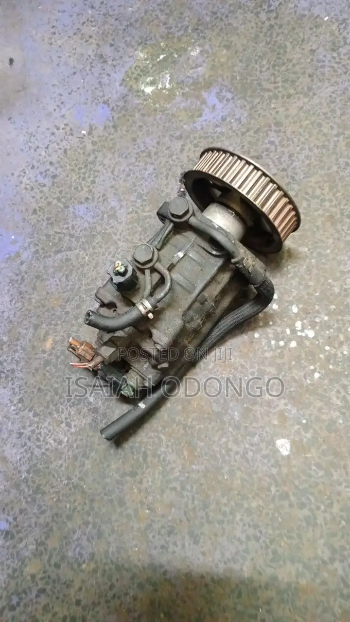 Ex Japan Injector Pump for Prado 95. 1kd
