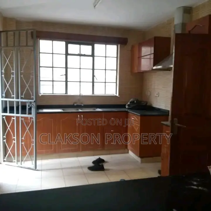 5bdrm Townhouse / Terrace in Lavington for rent
