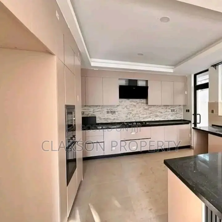 4bdrm Townhouse/Terrace in Lavington for sale