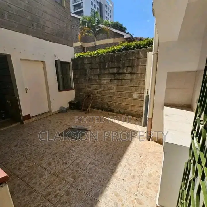 5bdrm Townhouse/Terrace in Lavington for sale