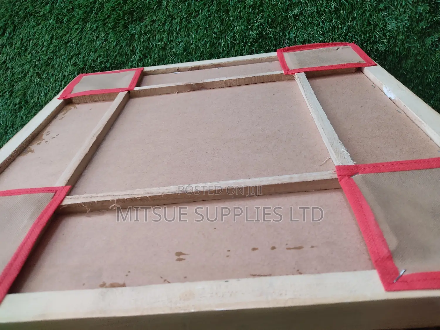 Carrom Board Complete With Carrom Men - 18x18 Inch
