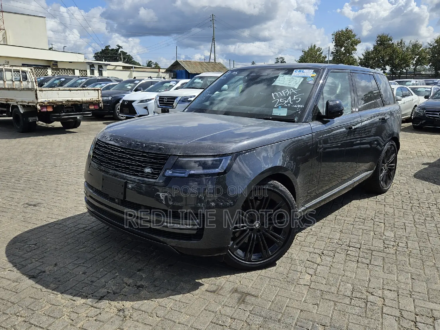 New Land Rover Range Rover Vogue 2023 Gray