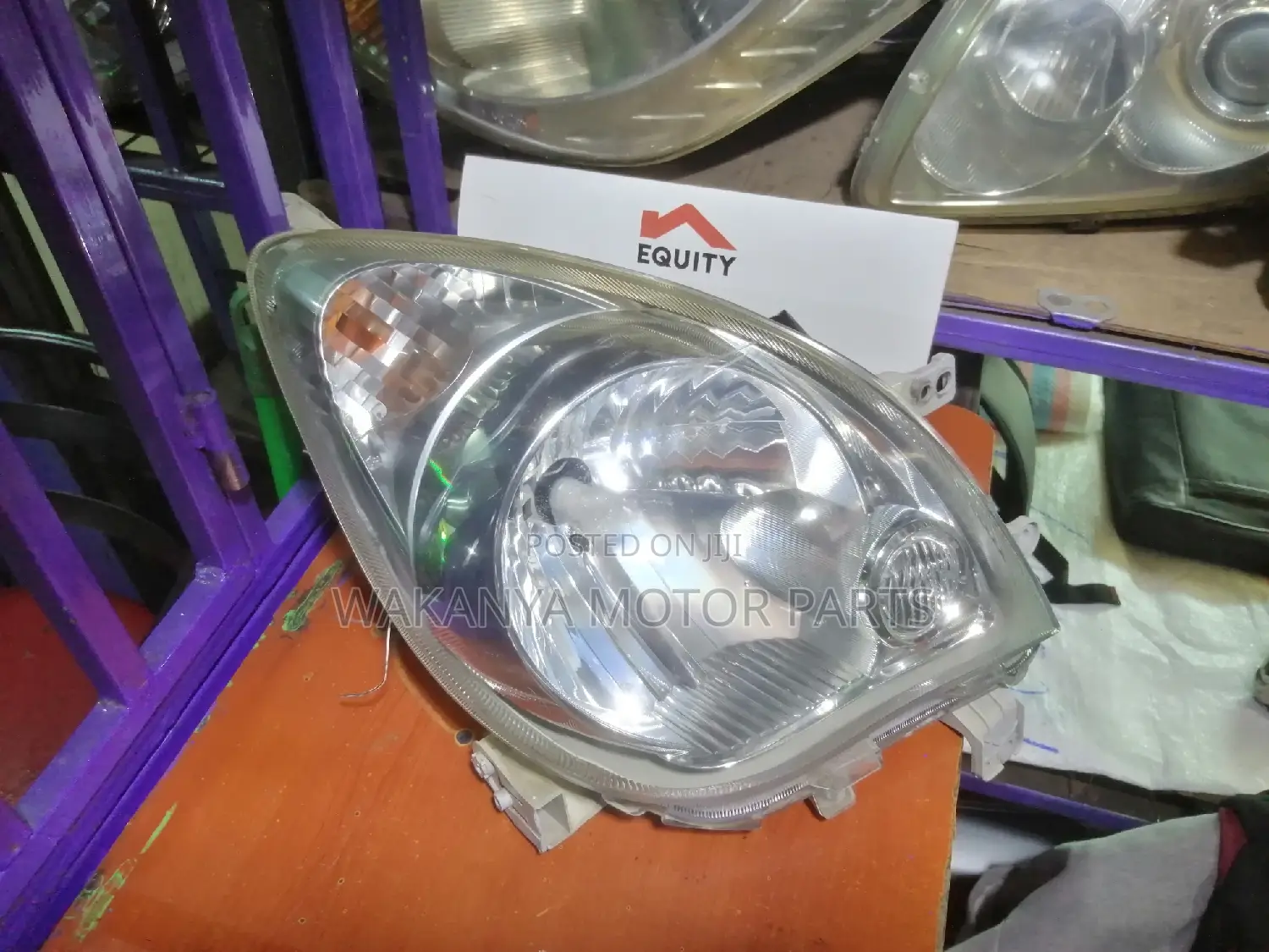 Daihatsu Mira Old Model Head Lamp Non Xenon, Ex Japan