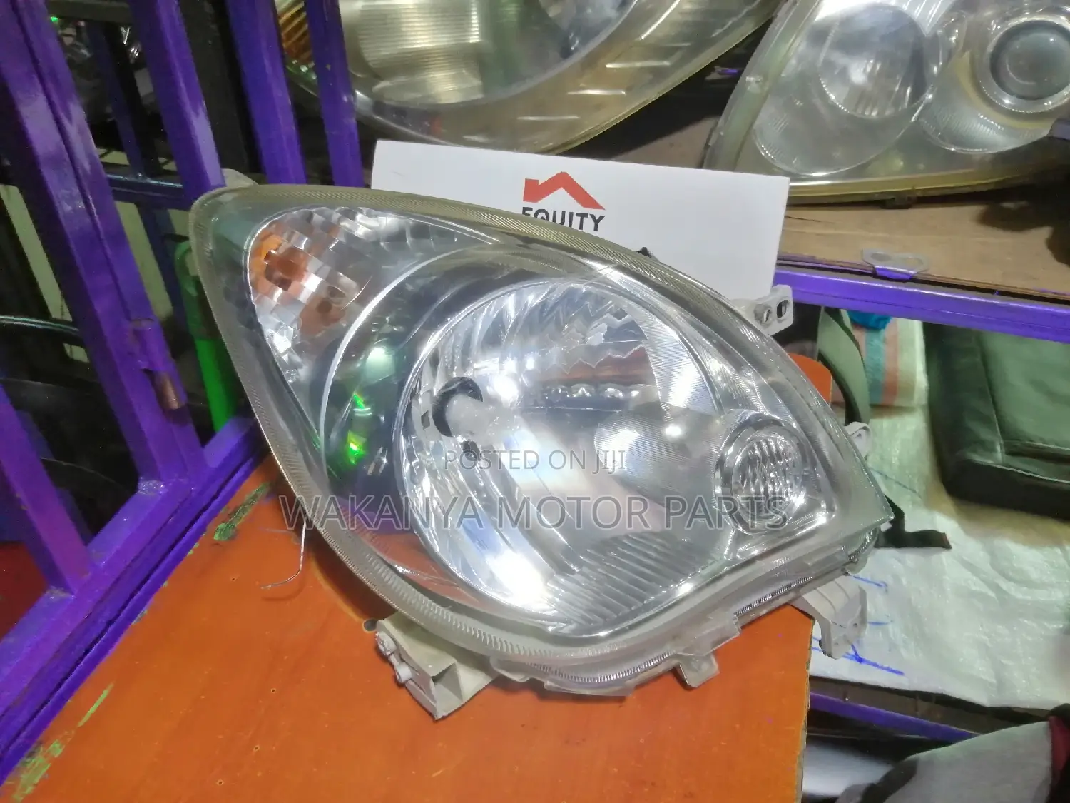 Daihatsu Mira Old Model Head Lamp Non Xenon, Ex Japan