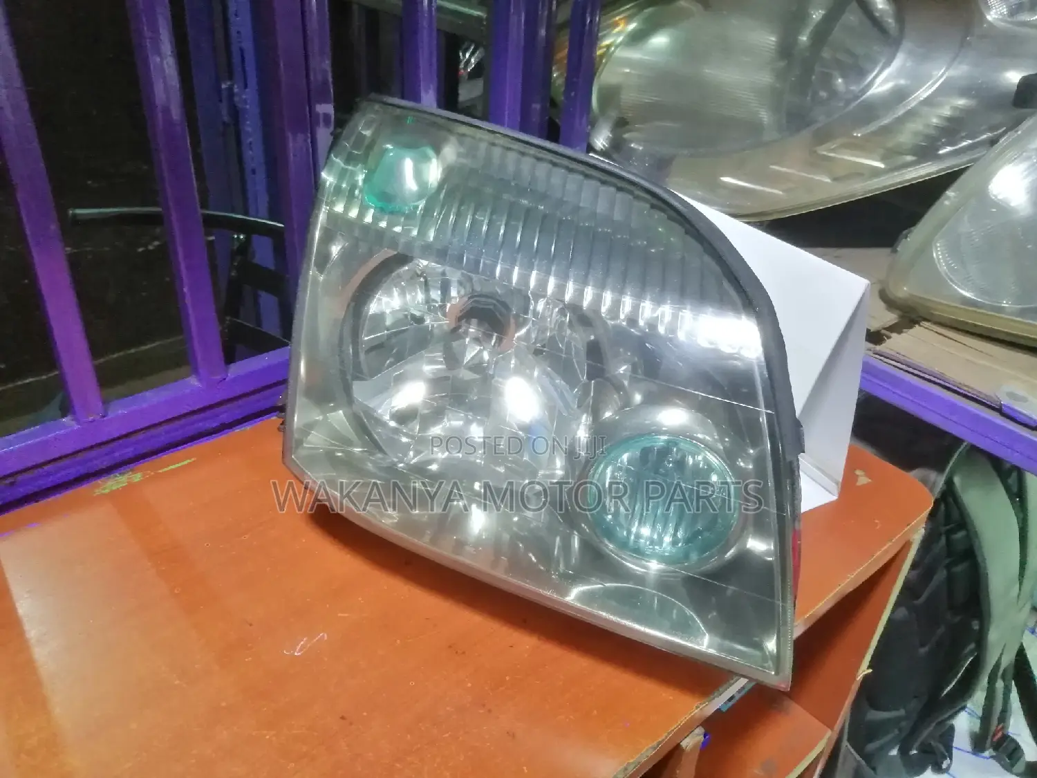 Nissan X-Trail Nt30 Zenon Headlamp, Model 2003/07, Ex Japan