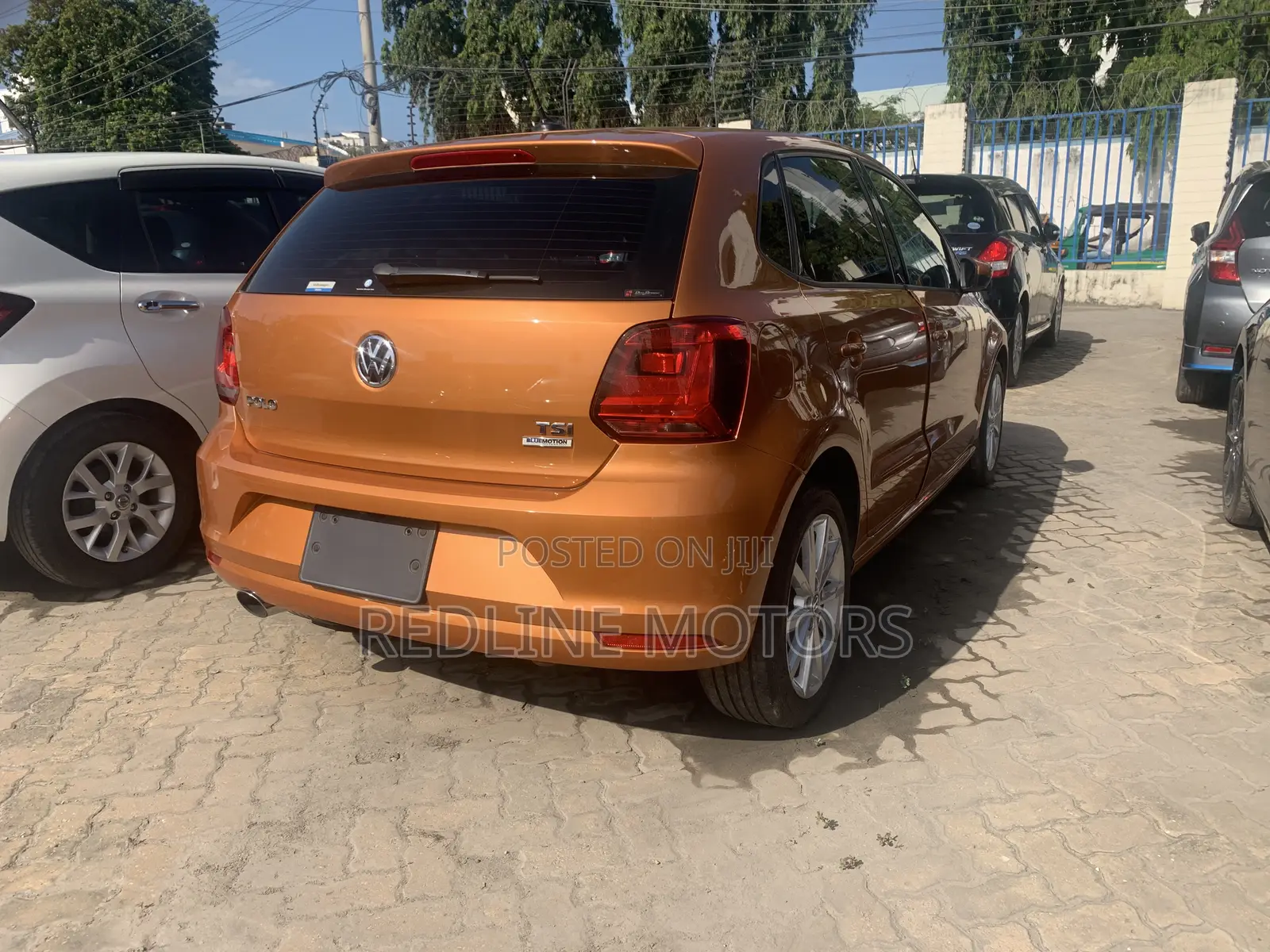 Volkswagen Polo 2017 Orange