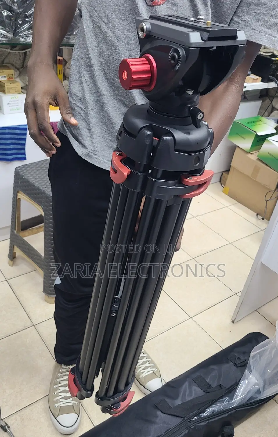 Heavy Duty Professional Camera Tripod Stand
