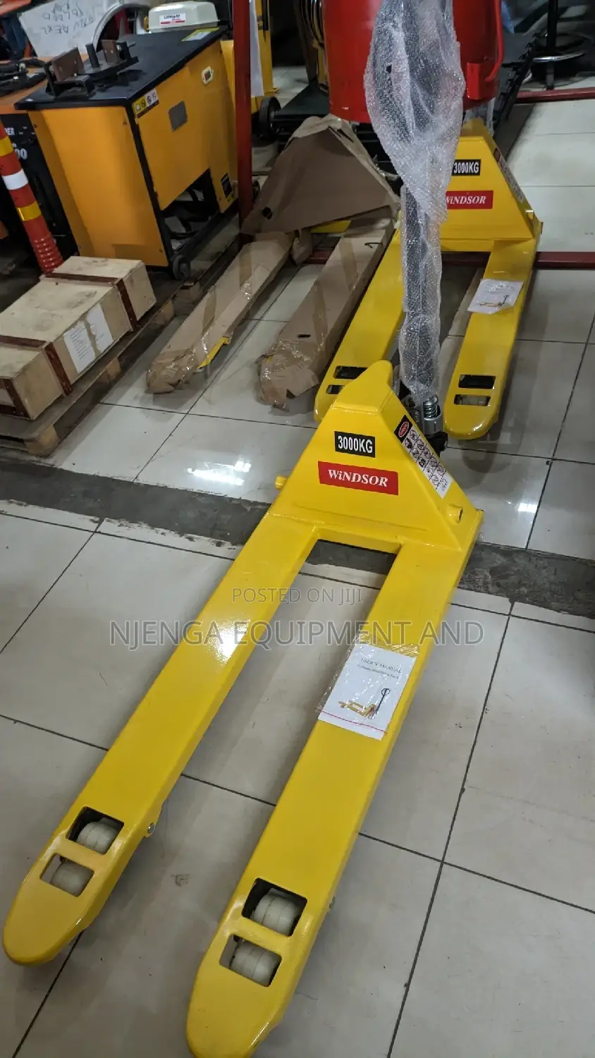 3000kg Hand Pallet Truck