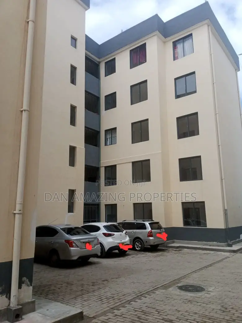 3bdrm Apartment in Koromboi, Kitengela for sale