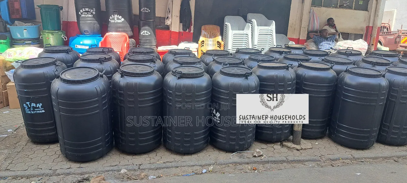 Star, 320 Litres Plastic Tanks