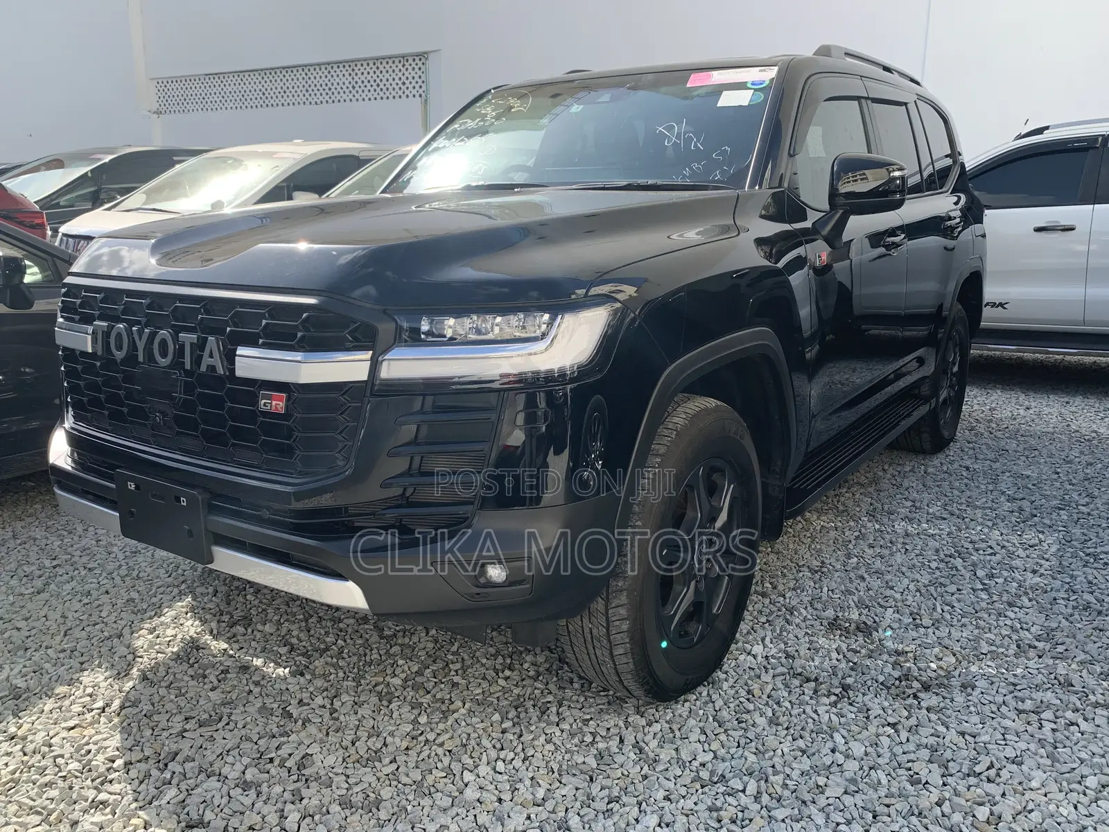 Toyota Land Cruiser 3.3 Diesel 4WD 2021 Black