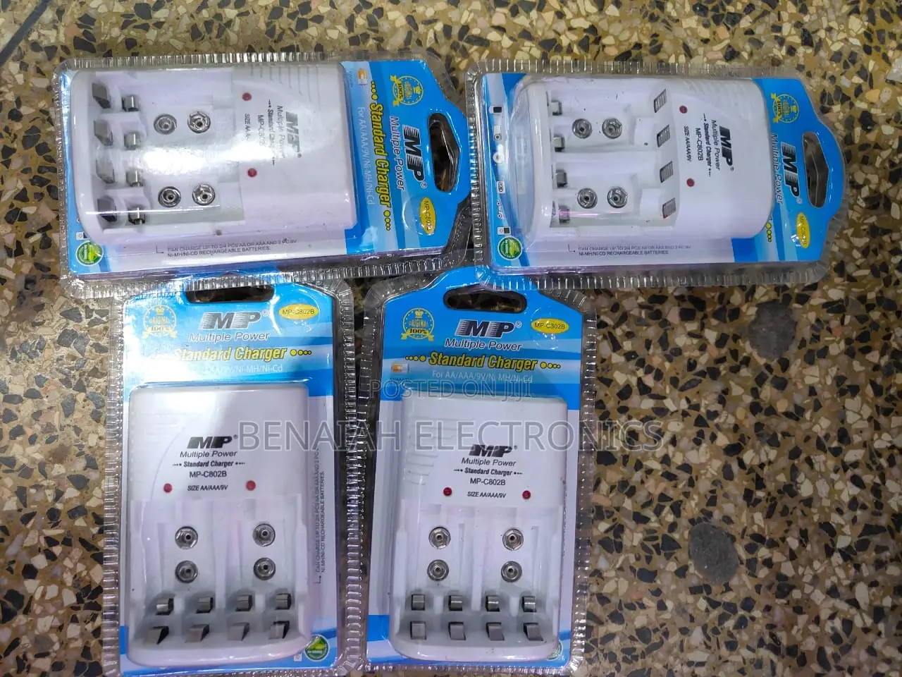 Battery Charger.Size AA/AAA
