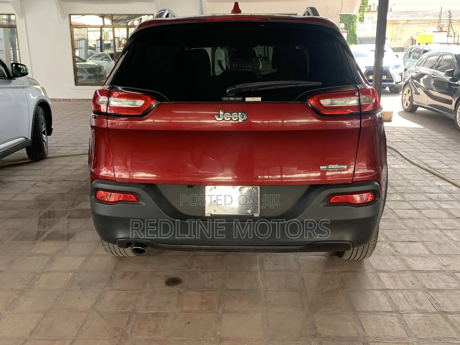 Jeep Cherokee Limited FWD 2017 Red