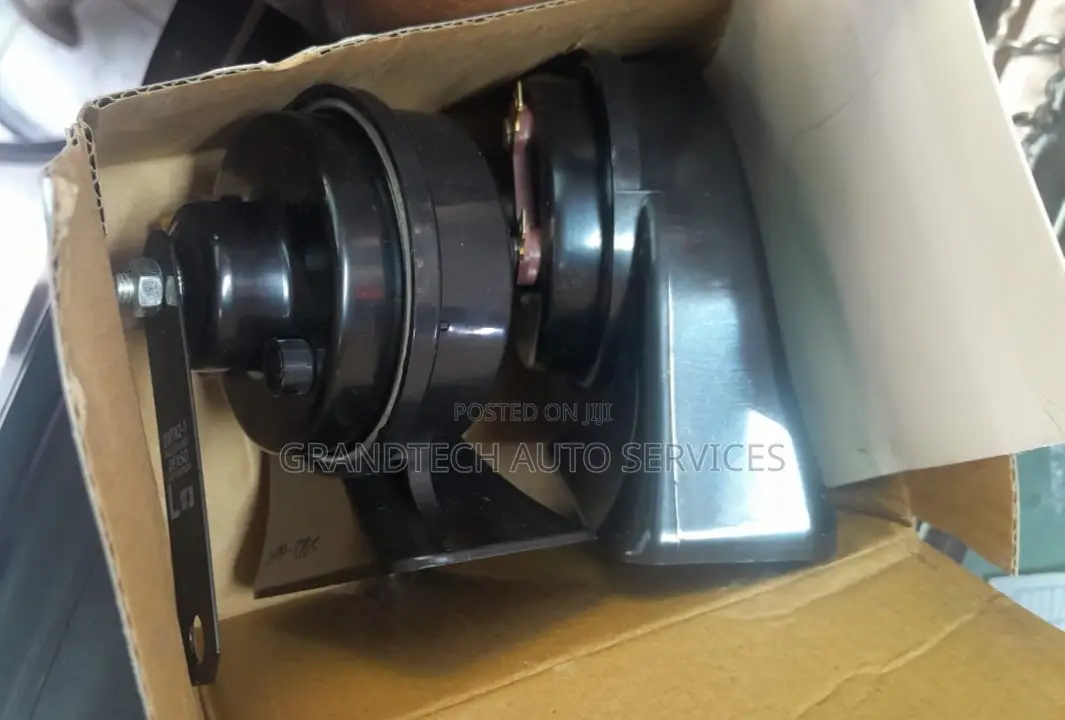 High Quality Denso Harrier Horns~