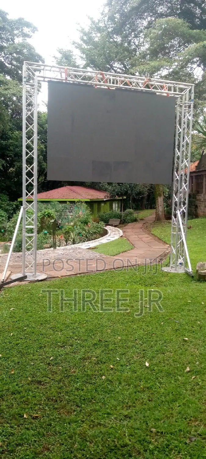 Nice Set Up Truss for Hire Available 4x4m