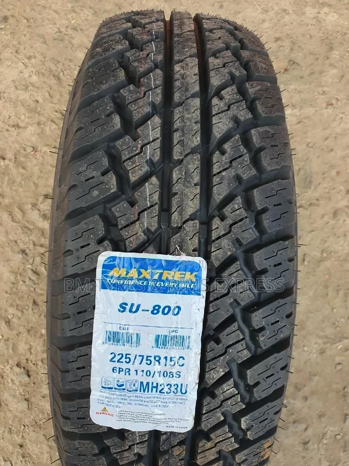 225 /75 R15 Maxtrek (Commercial)