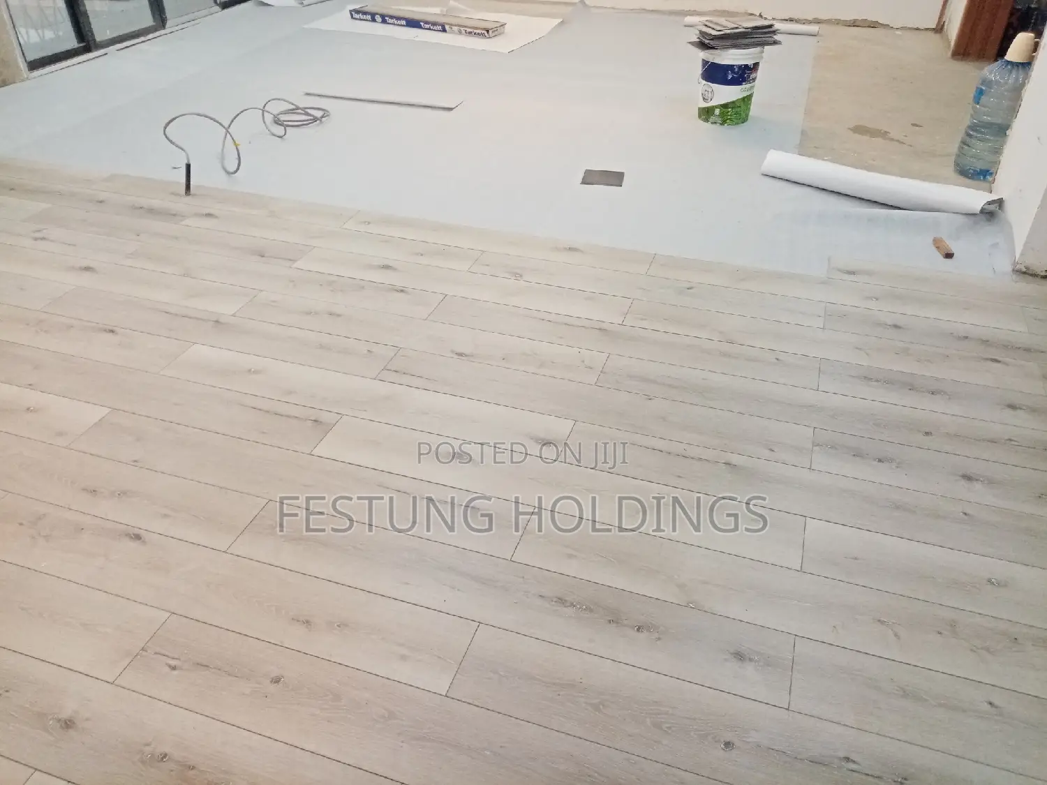 SPC Floors Fitting