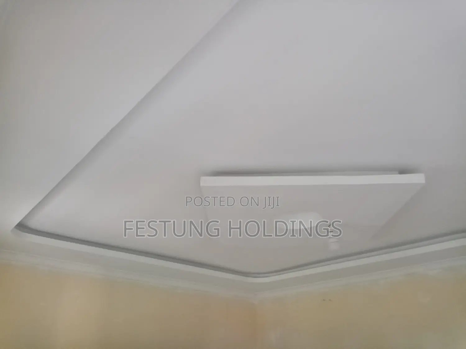 Gypsum Ceiling Diamond Shaped Center Light Holder