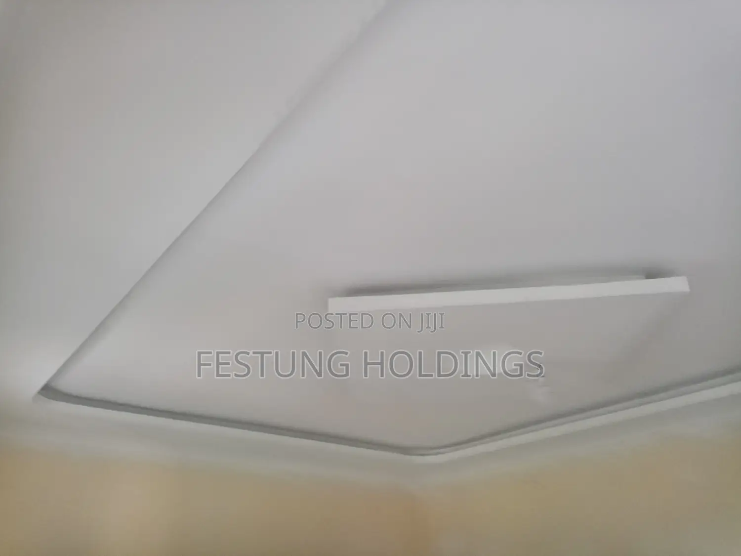 Gypsum Ceiling Diamond Shaped Center Light Holder