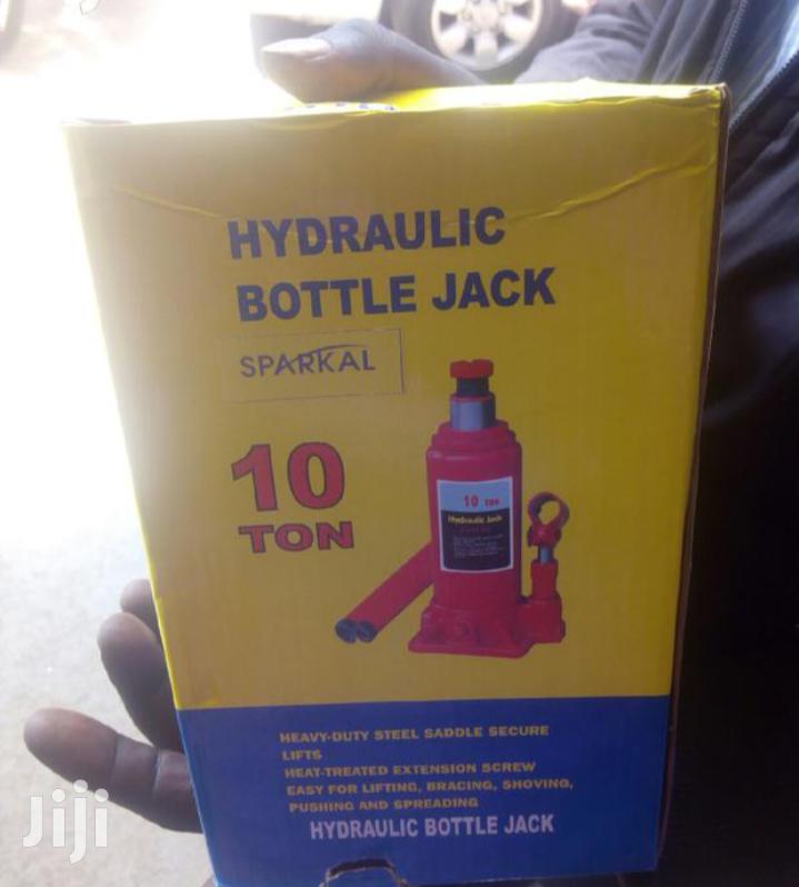New 10ton Hydraulic Bottle Jack, Free Delivery Within Nairobi Town.