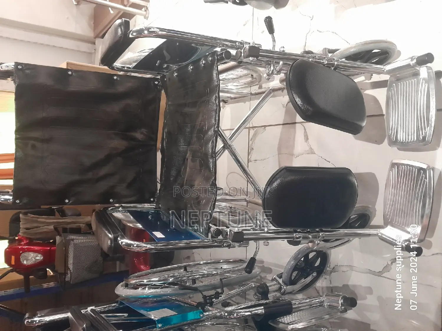 Standard Foldable Wheelchair