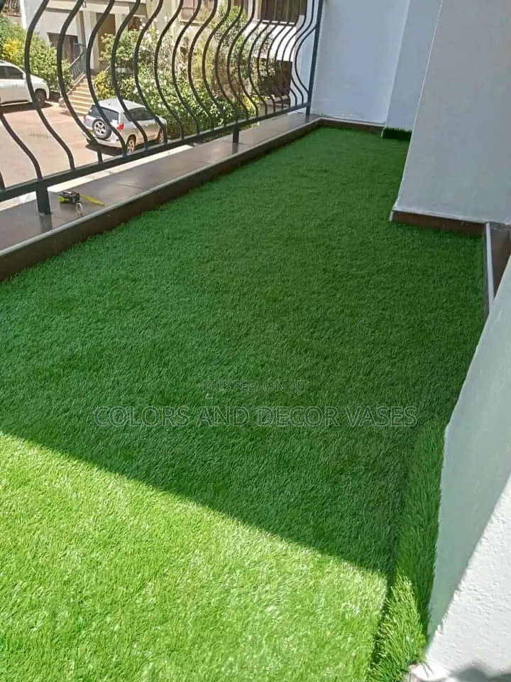 Green Artificial Carpet