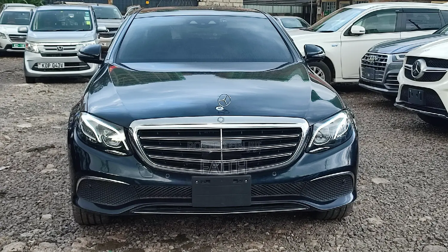 Mercedes-Benz E400 2017 Black