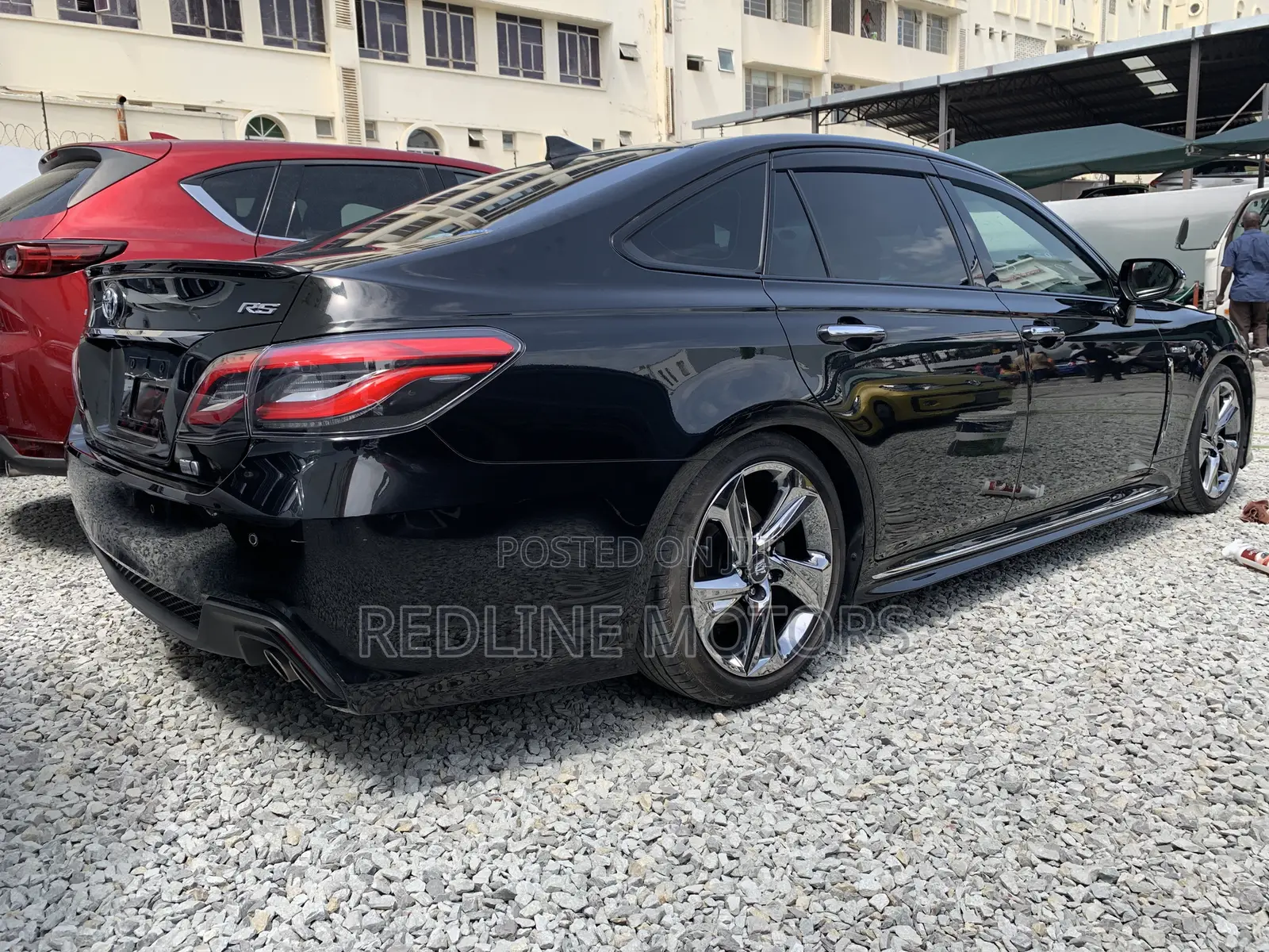 Toyota Crown 2018 Black
