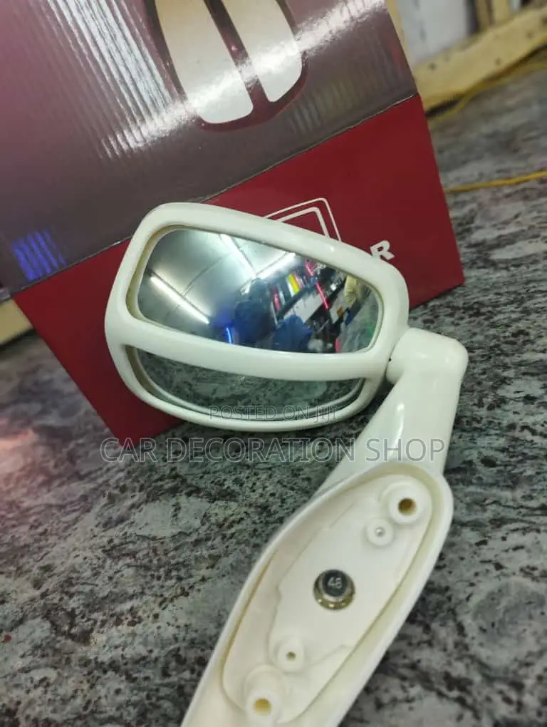 Universal White Bonnet Wind Fender Mirror