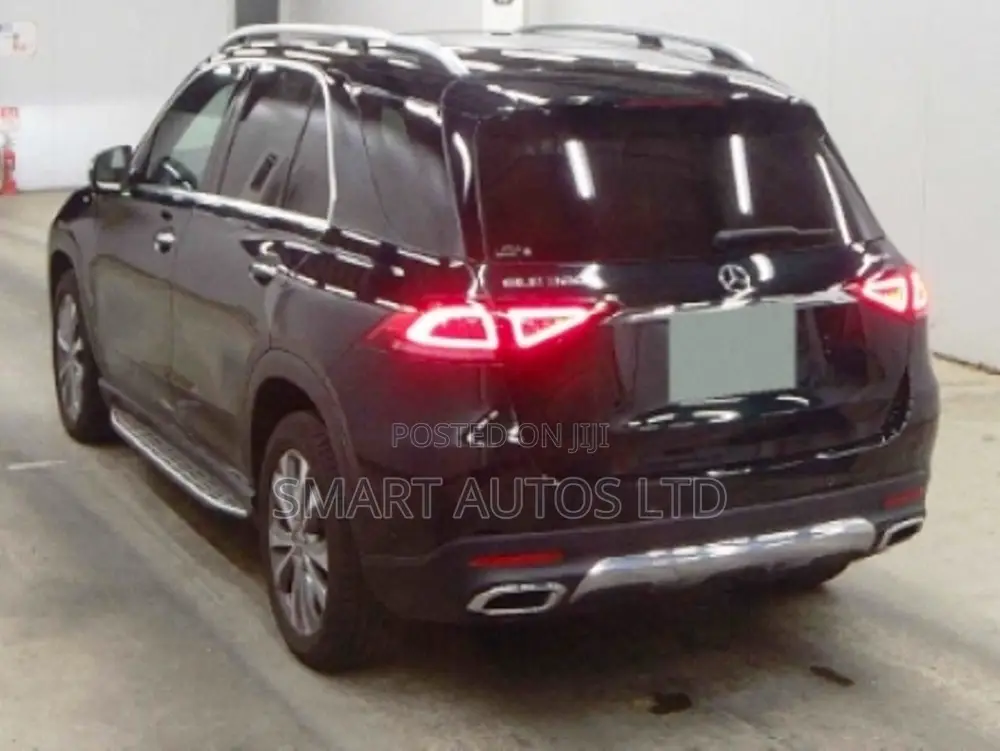 Mercedes-Benz GLE-Class GLE 300d 4MATIC 2020