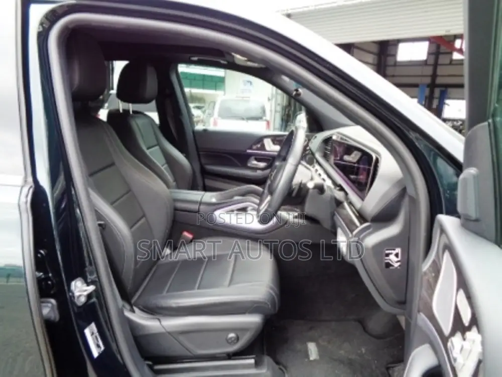 Mercedes-Benz GLE-Class GLE 300d 4MATIC 2020