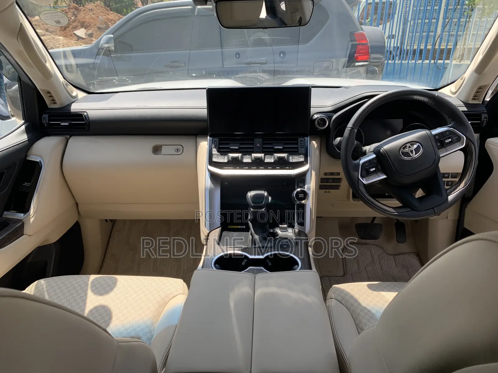Toyota Land Cruiser 3.5 Petrol 4WD 2022 White