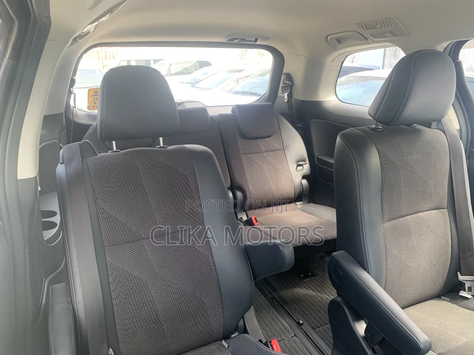 Toyota Estima 2016 White