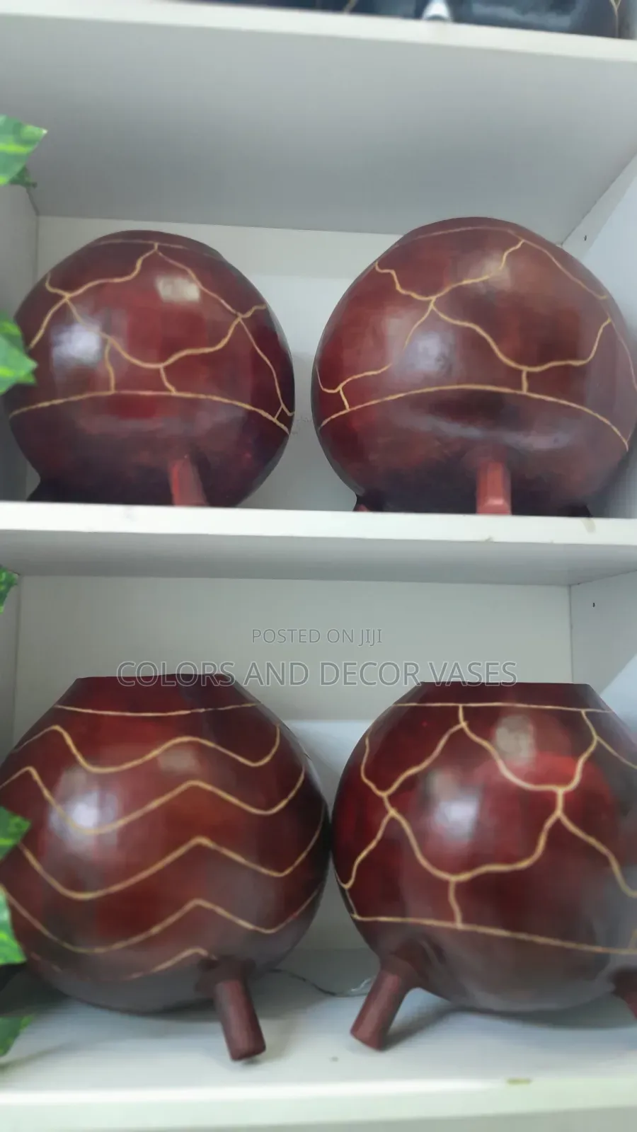 Calabash Brown Red Giraffe Design