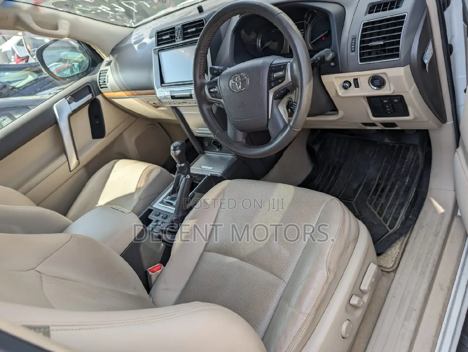 Toyota Land Cruiser Prado 2.7 2018 White